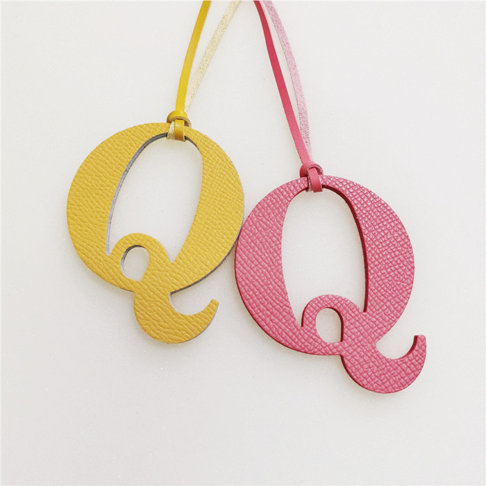 영어 편지 Q 알파벳 쇠가죽 채찍으로 치다 Pu 가죽  - Women Accessories Name In English 리뷰 및 가격