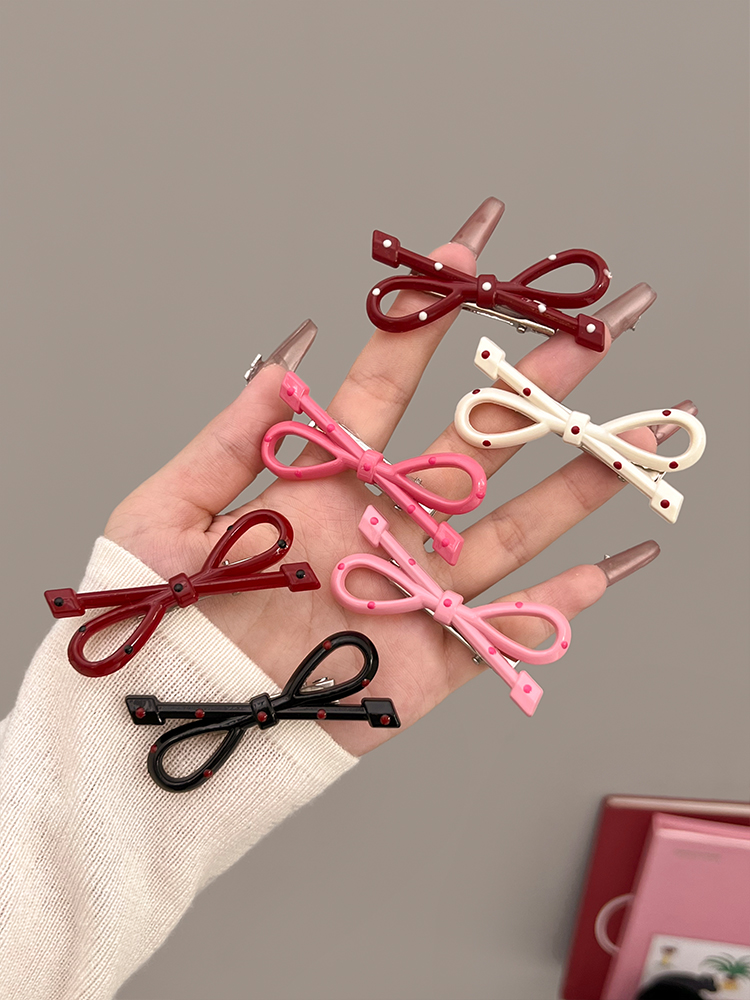 스위트 쿨 폴카 도트 나비 매듭 헤어 클립 여성 사이드 - Accessories Brand For Women 리뷰 및 가격